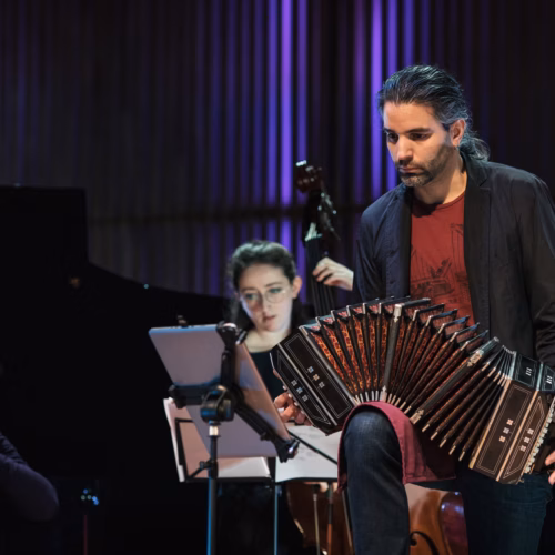 1. Santiago Cimadevilla Tango concert