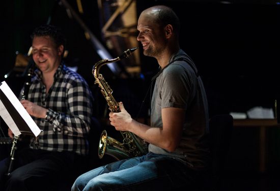 17. Sax